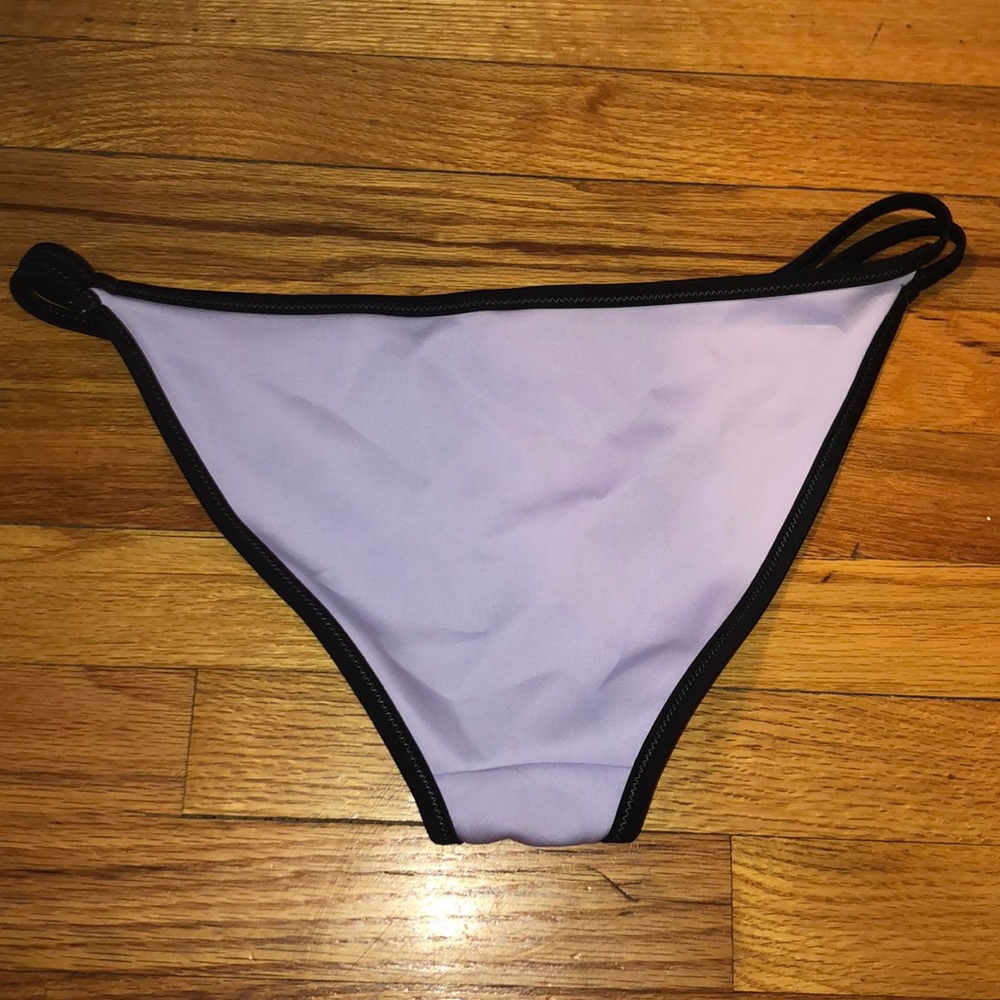 Victoria Secrets Bikini Bottom - Picture 5 of 7
